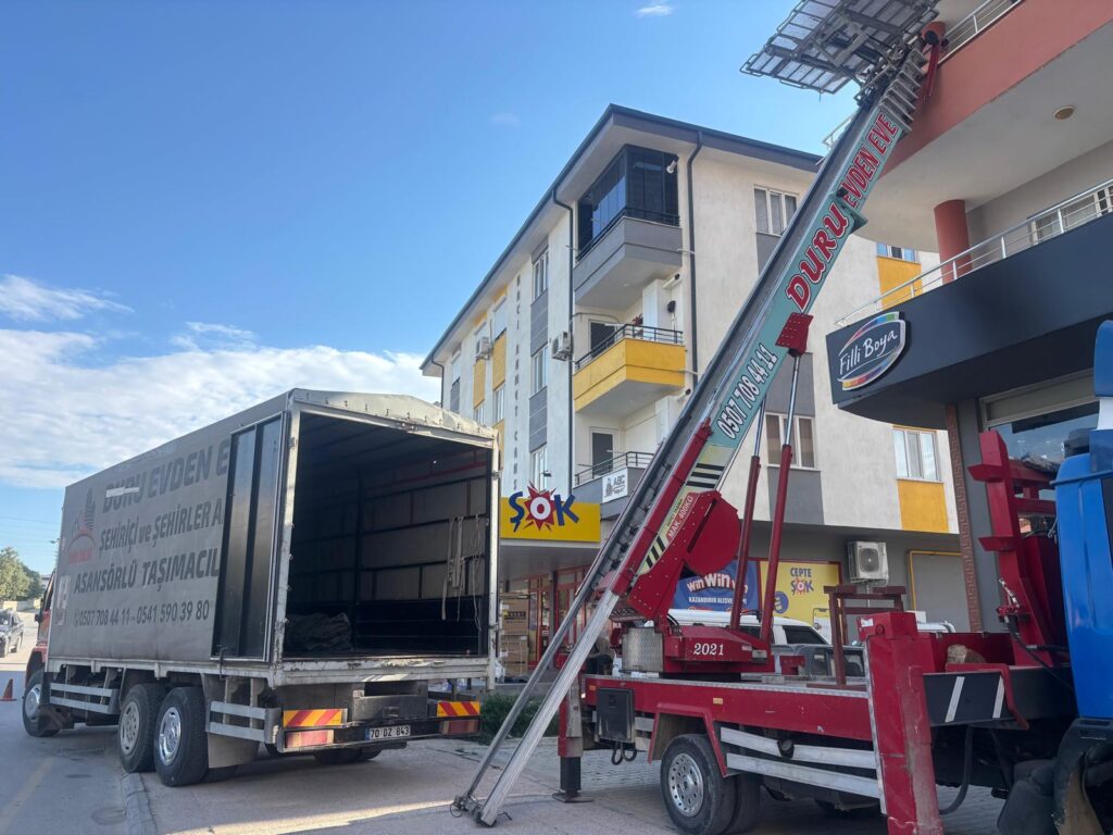 Duru Evden Eve Nakliyat Mersin asansörlü taşıma ve nakliye görseli 3